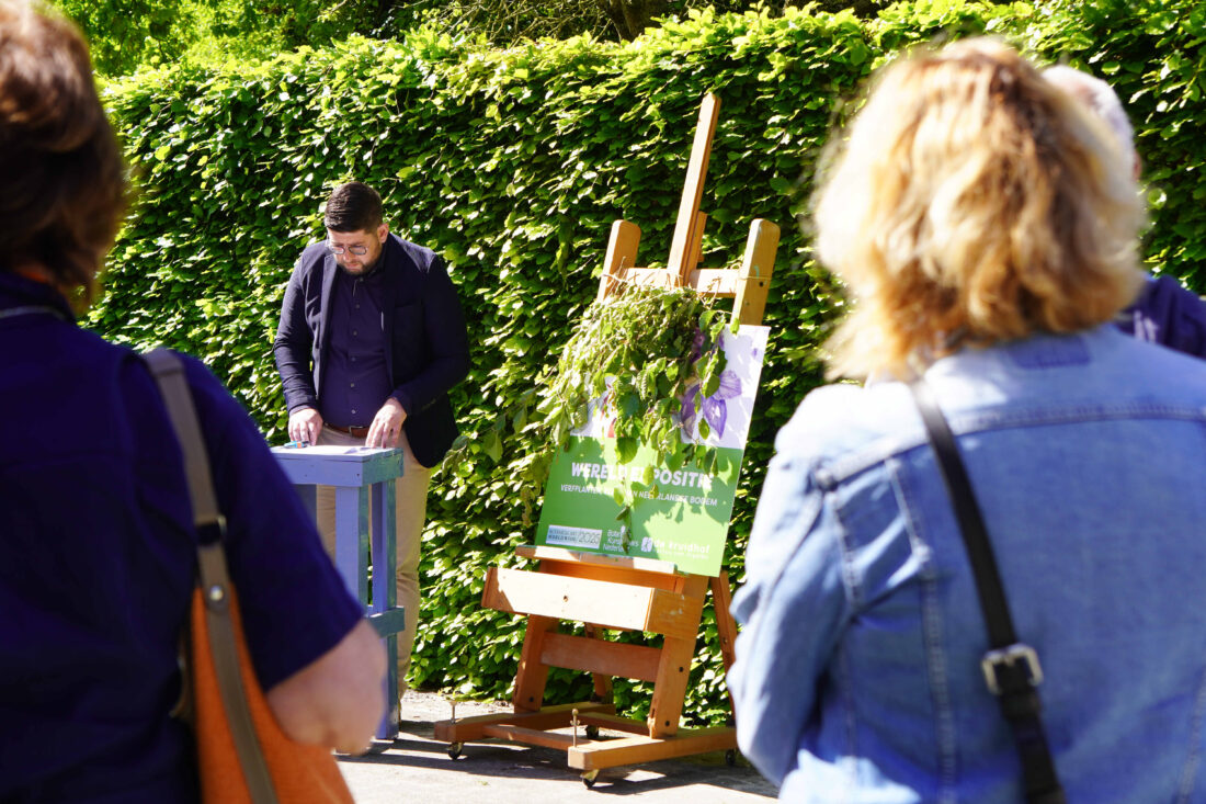 Officiële opening wereldtentoonstelling op De Kruidhof