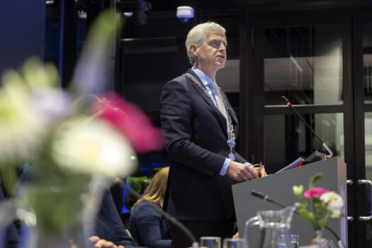 Kanter Breuker geïnstalleerd als burgemeester van Tytsjerksteradiel