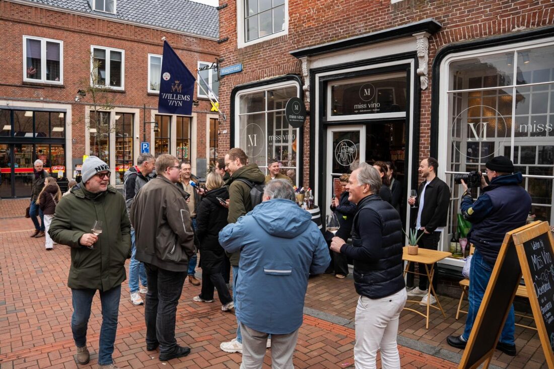 Willems proosten met speciale rosé alvast op Keningsdei