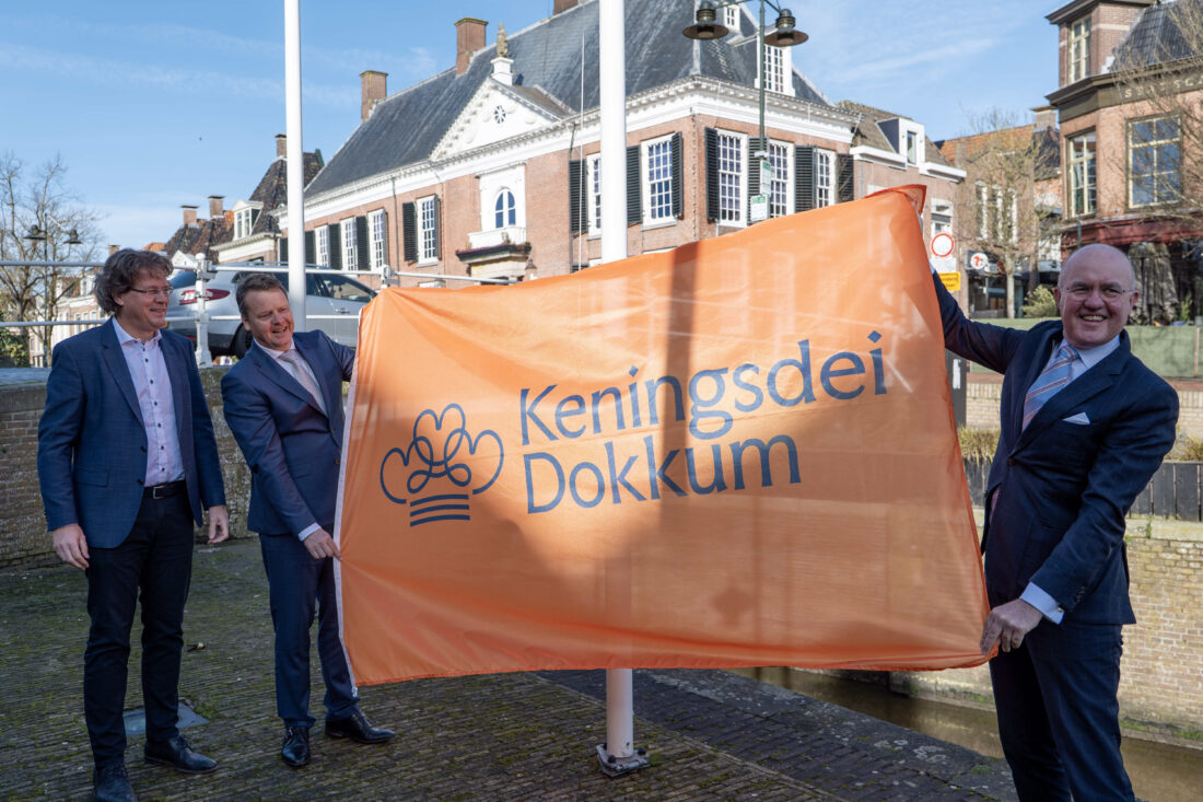 Eerste vlag onthuld: duurzame mijlpaal in aanloop naar Keningsdei